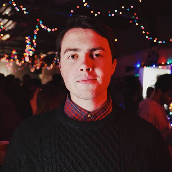 Meet your Posher, Chris - Picture 1 of 1
